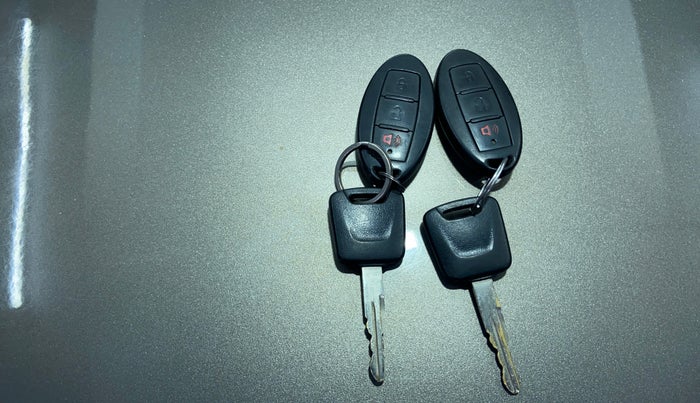 2018 Datsun Go Plus T, Petrol, Manual, 63,583 km, Key Close Up