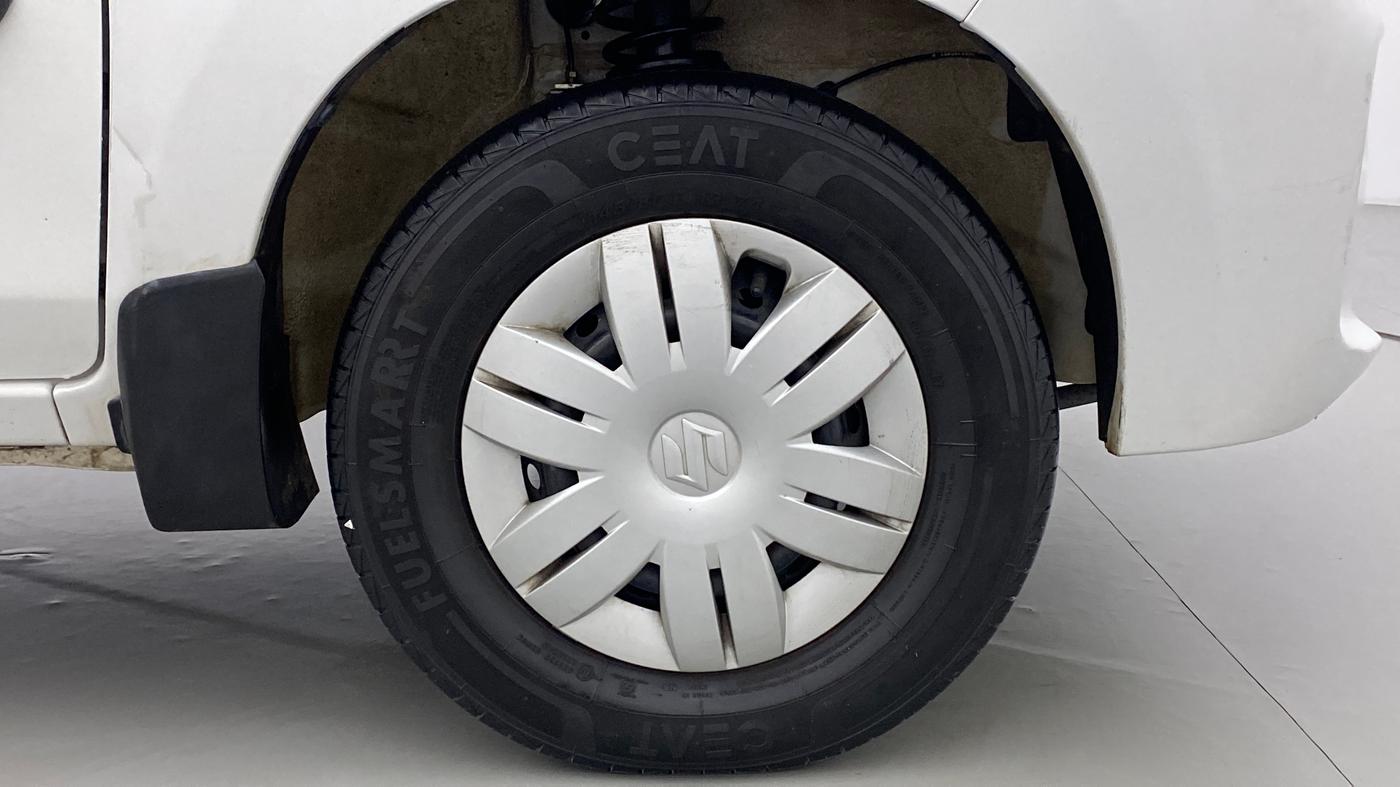 2021 Maruti Alto LXI CNG, CNG, Manual, 15,818 km, Right Front Wheel