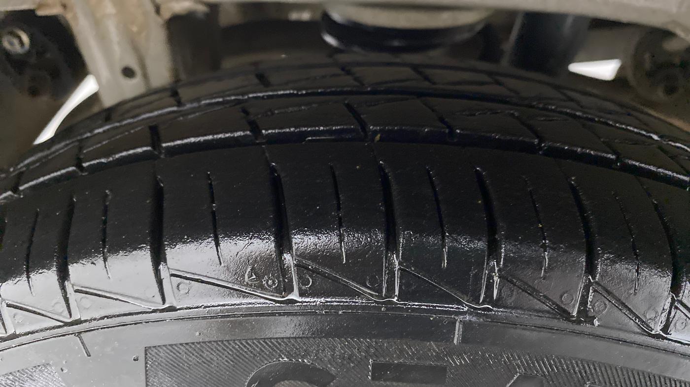 2021 Maruti Alto LXI CNG, CNG, Manual, 15,818 km, Right Rear Tyre Tread
