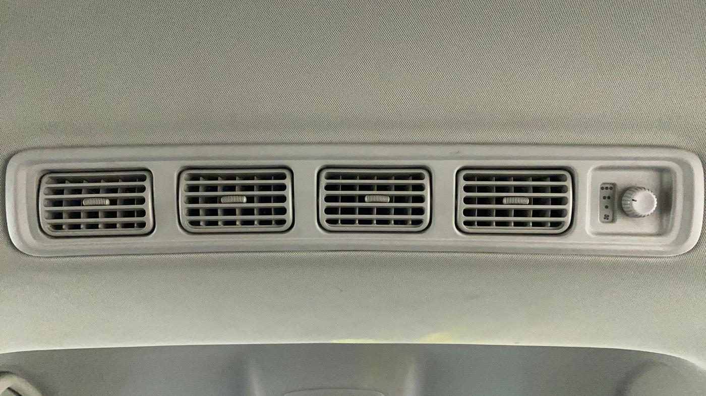 2019 Maruti XL6 ALPHA AT, CNG, Automatic, 49,271 km, Rear AC Vents