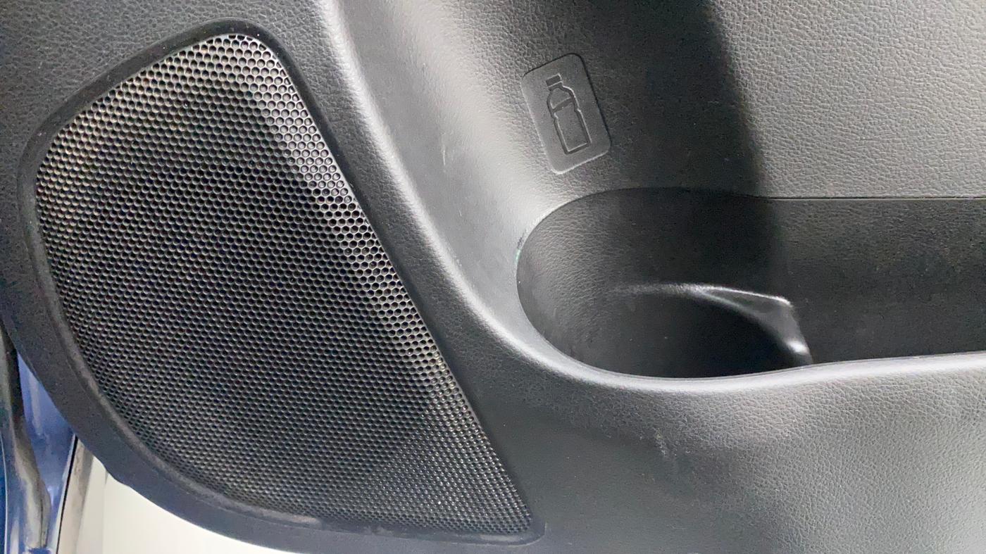 2019 Maruti XL6 ALPHA AT, CNG, Automatic, 49,271 km, Speaker