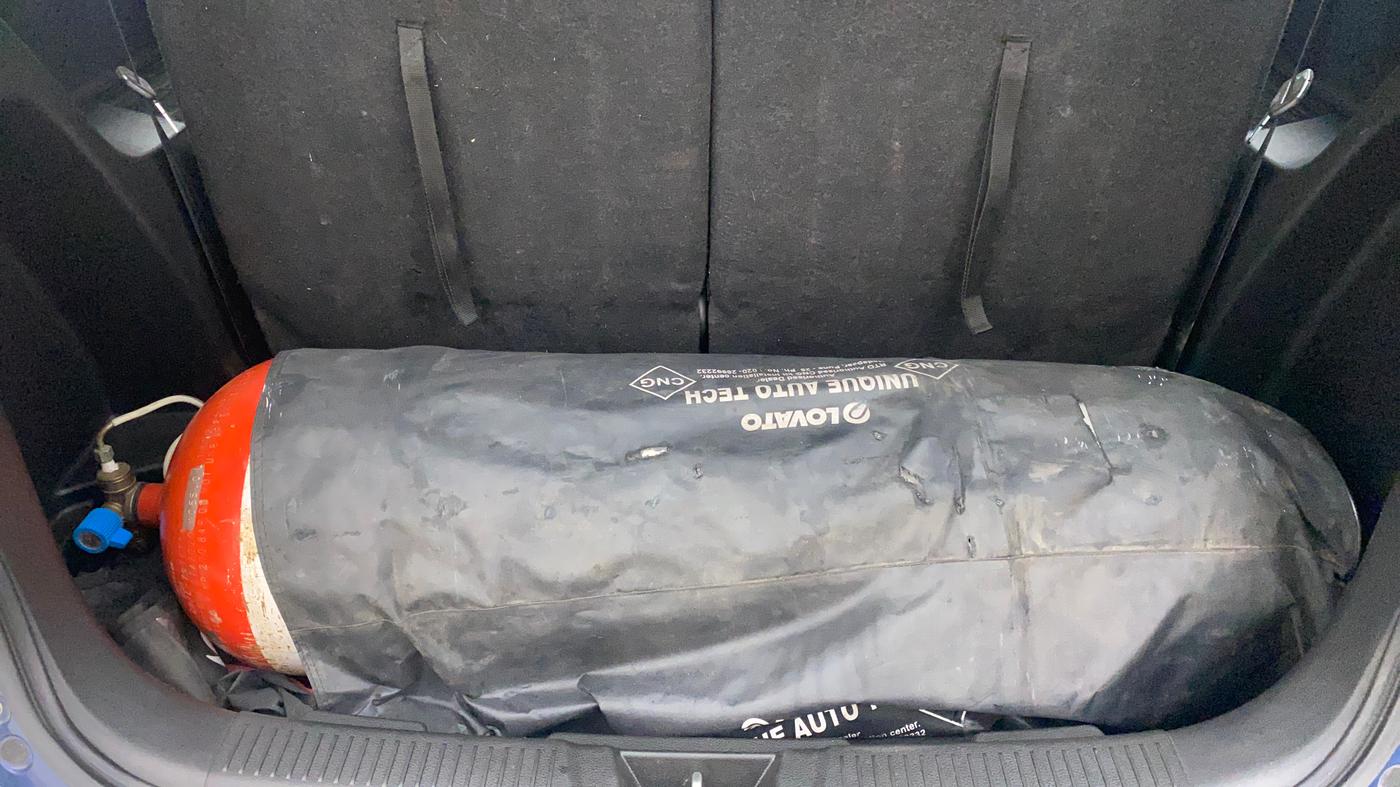 2019 Maruti XL6 ALPHA AT, CNG, Automatic, 49,271 km, Boot Inside