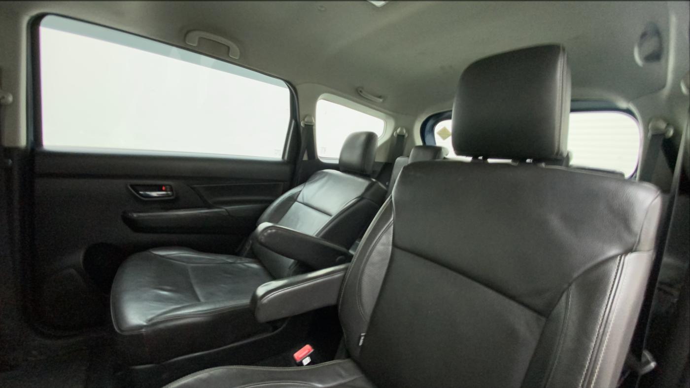 2019 Maruti XL6 ALPHA AT, CNG, Automatic, 49,271 km, Reclining Back Row Seats