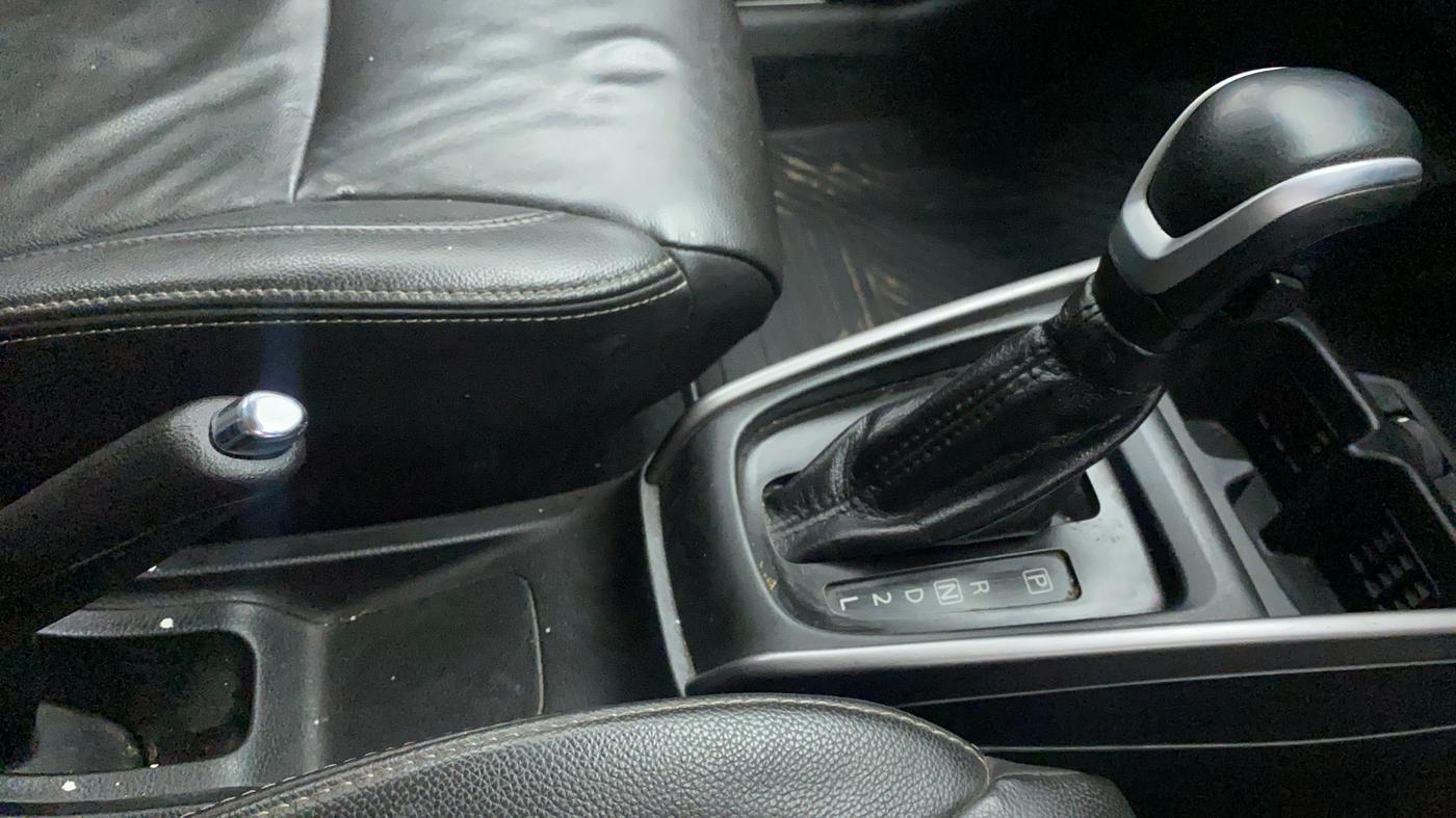 2019 Maruti XL6 ALPHA AT, CNG, Automatic, 49,271 km, Gear Lever