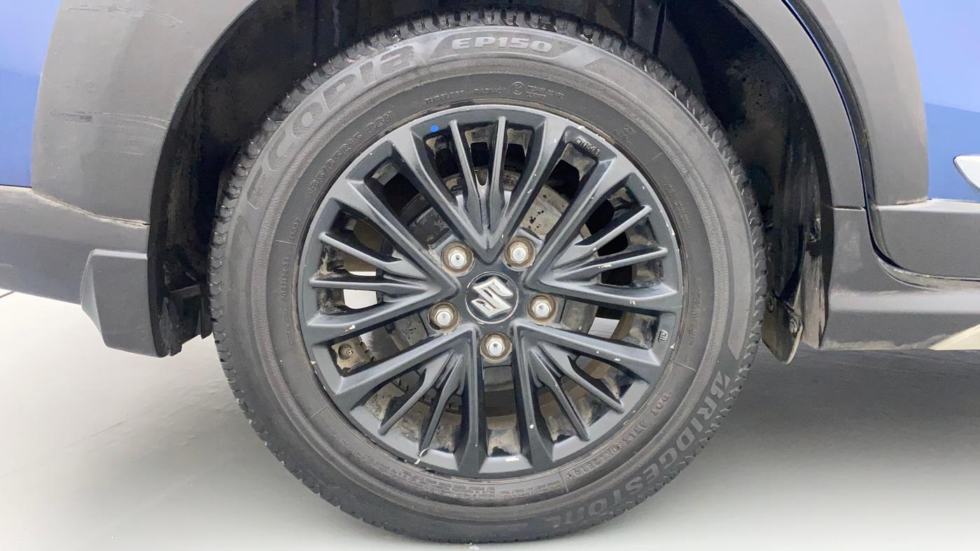 2019 Maruti XL6 ALPHA AT, CNG, Automatic, 49,271 km, Right Rear Wheel