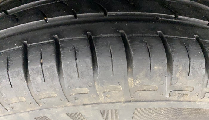 2021 Hyundai GRAND I10 NIOS SPORTZ 1.2 KAPPA VTVT, Petrol, Manual, 18,910 km, Right Rear Tyre Tread