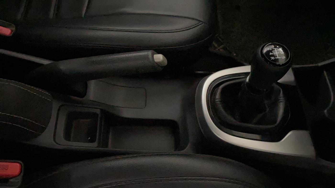 2019 Honda WR-V 1.2L I-VTEC VX MT, Petrol, Manual, 53,746 km, Gear Lever