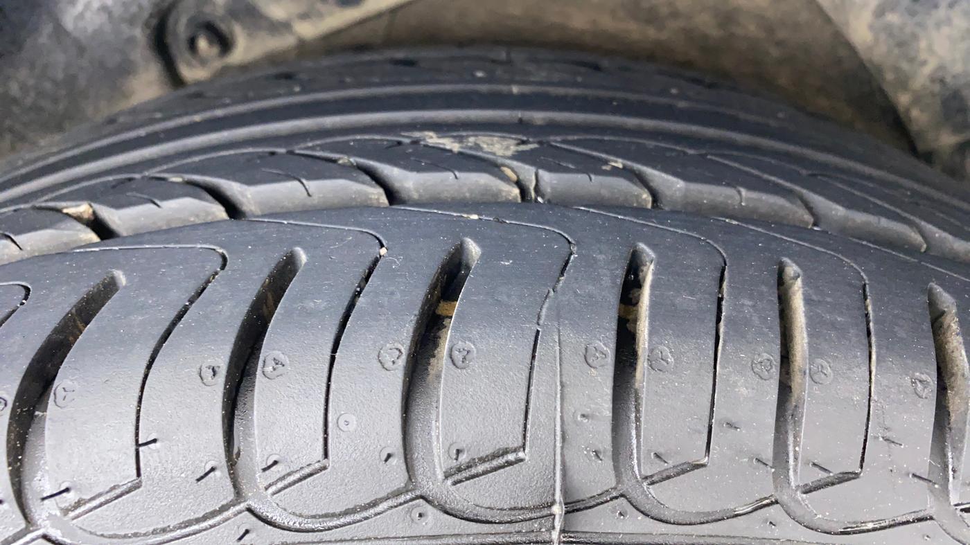 2015 Hyundai New Elantra SX 1.8 AT, Petrol, Automatic, 66,984 km, Right Rear Tyre Tread