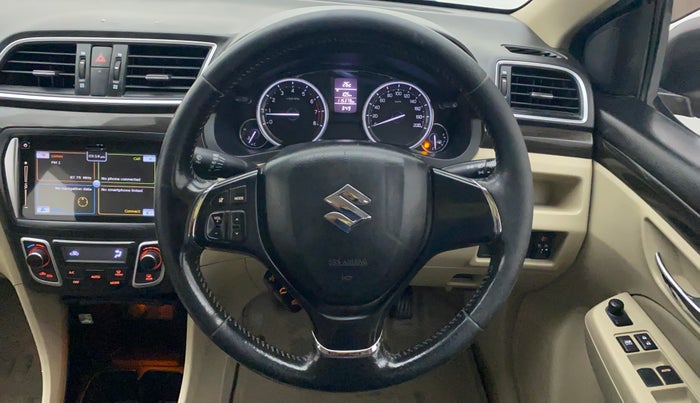 2015 Maruti Ciaz ZXI+, Petrol, Manual, 1,15,379 km, Steering Wheel Close Up
