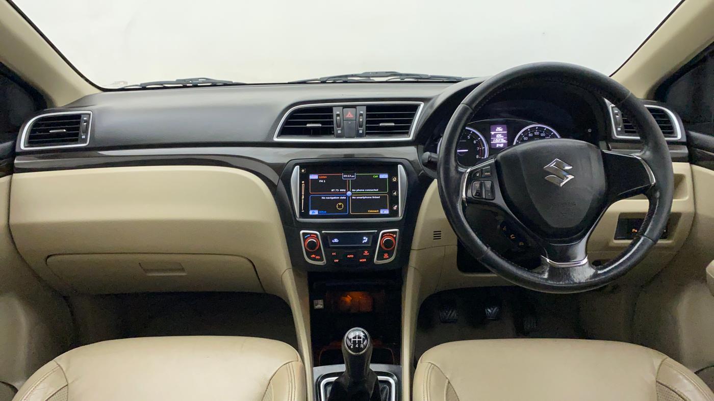 2015 Maruti Ciaz ZXI+, Petrol, Manual, 1,15,379 km, Dashboard