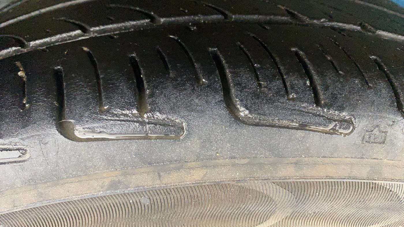 2021 Maruti IGNIS ZETA 1.2, Petrol, Manual, 1,12,107 km, Right Rear Tyre Tread