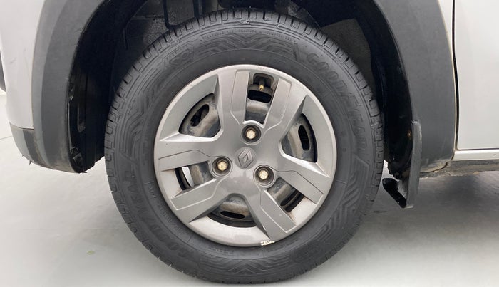 2016 Renault Kwid RXT 1.0, Petrol, Manual, 49,451 km, Left Front Wheel