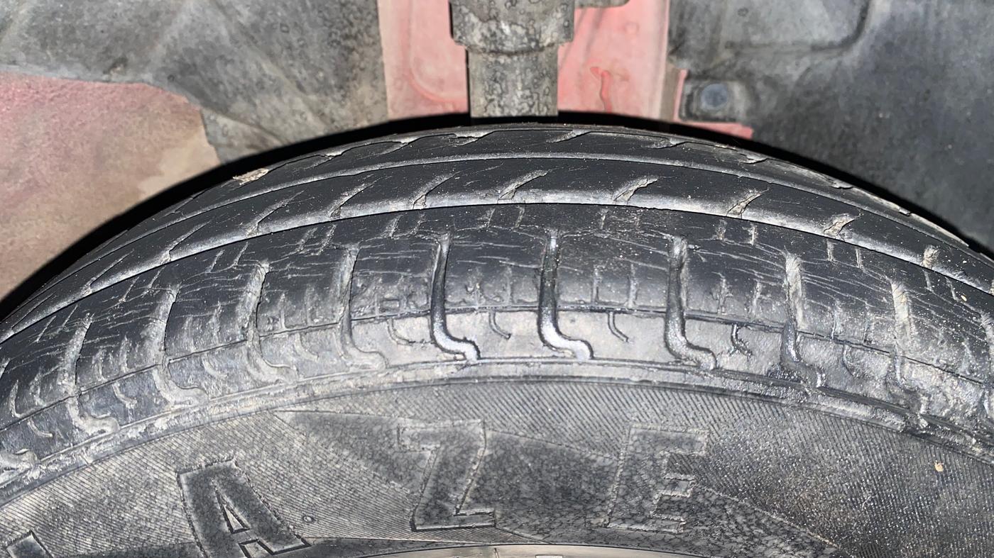 2016 Renault Kwid RXT 0.8, Petrol, Manual, 49,420 km, Right Front Tyre Tread