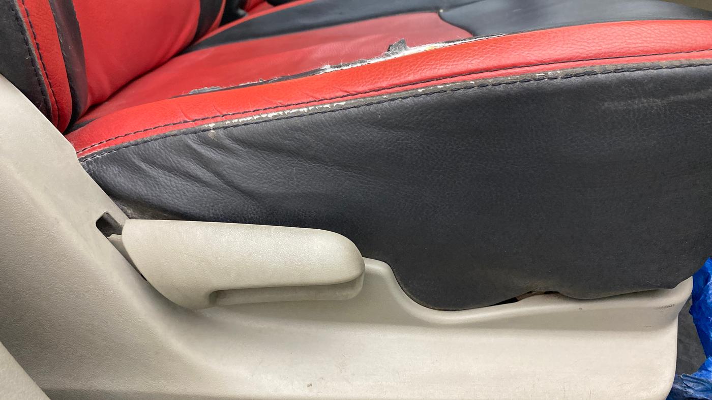 2014 Maruti Celerio VXI d, Petrol, Manual, 97,528 km, Driver Side Adjustment Panel