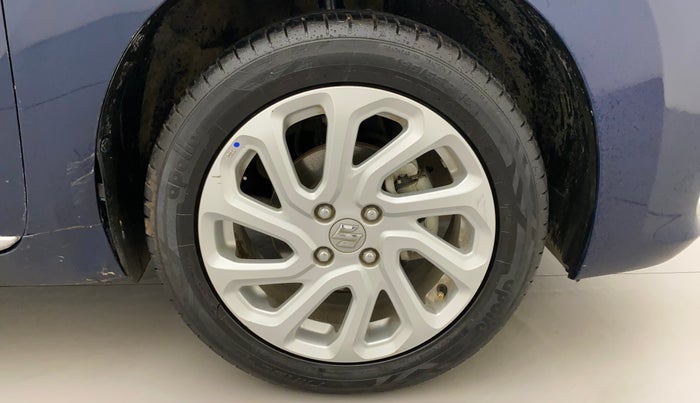 2022 Maruti Baleno ZETA PETROL 1.2, Petrol, Manual, 17,600 km, Right Front Wheel