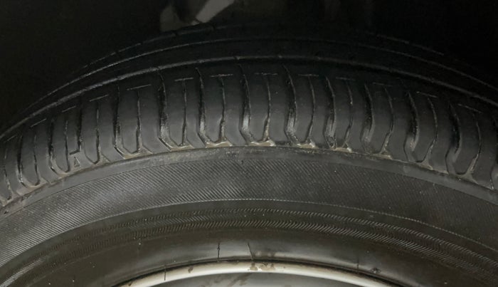 2024 Tata ALTROZ XE PETROL, Petrol, Manual, 8,121 km, Left Front Tyre Tread