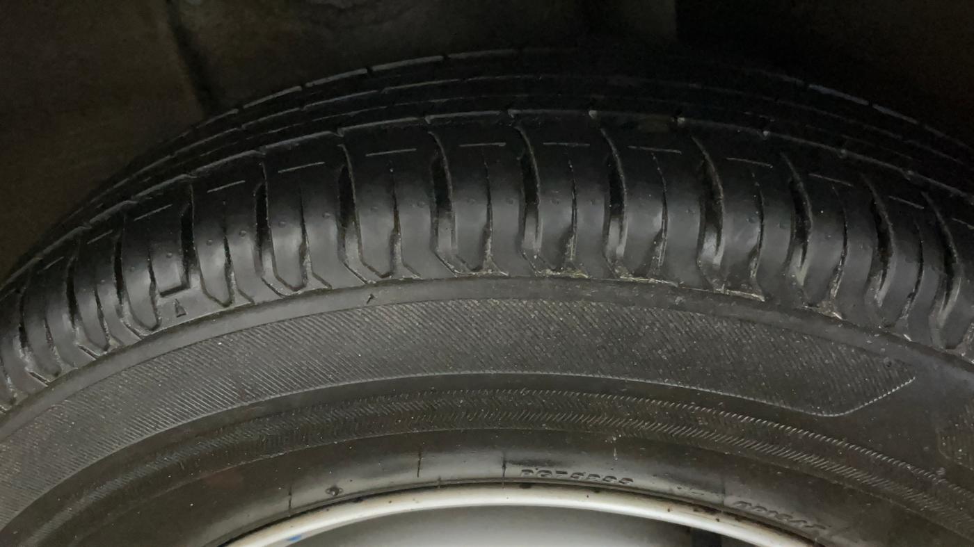 2024 Tata ALTROZ XE PETROL, Petrol, Manual, 8,304 km, Left Rear Tyre Tread