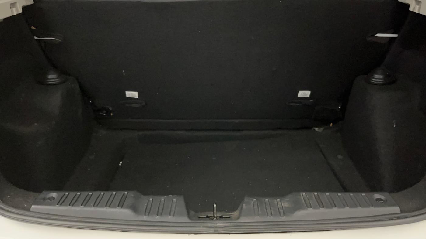 2024 Tata ALTROZ XE PETROL, Petrol, Manual, 8,304 km, Boot Inside
