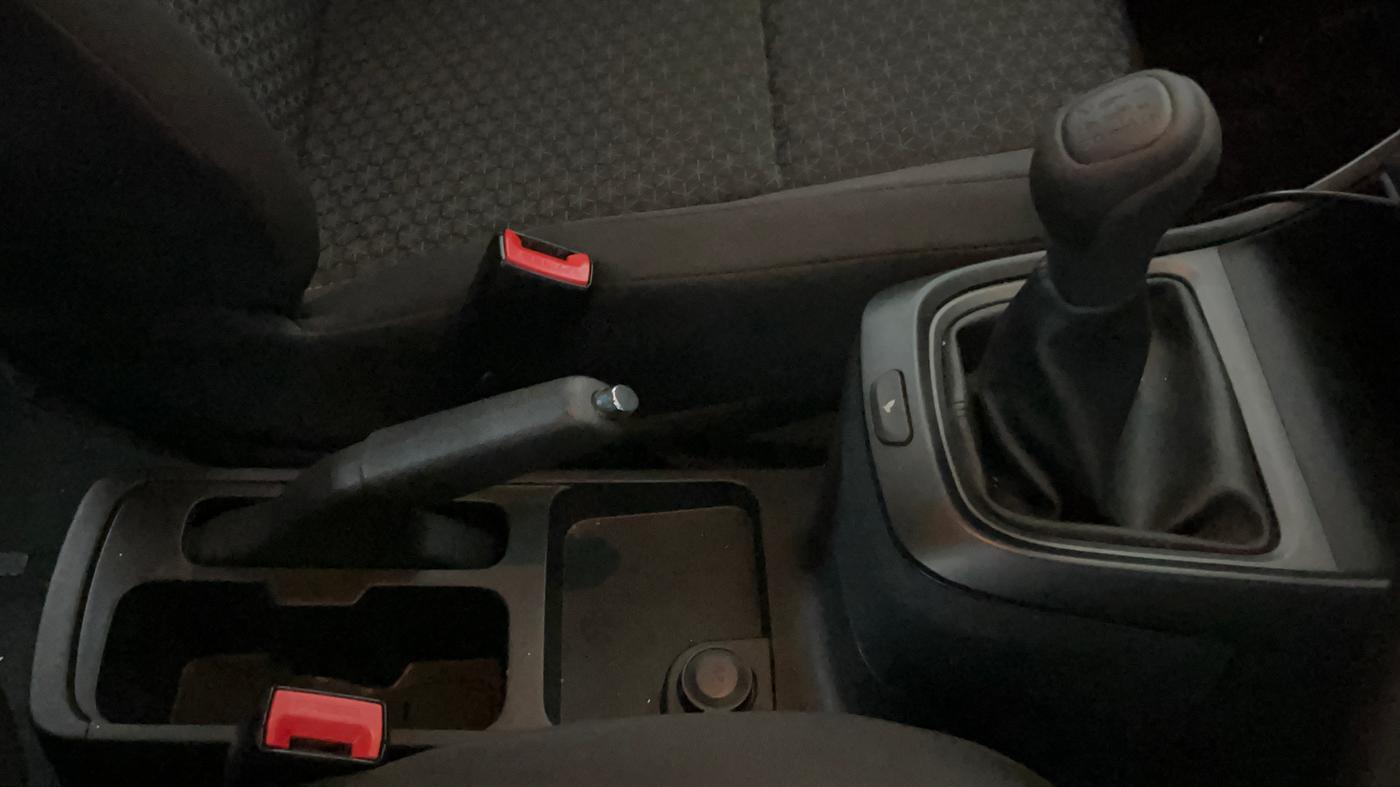 2024 Tata ALTROZ XE PETROL, Petrol, Manual, 8,304 km, Gear Lever
