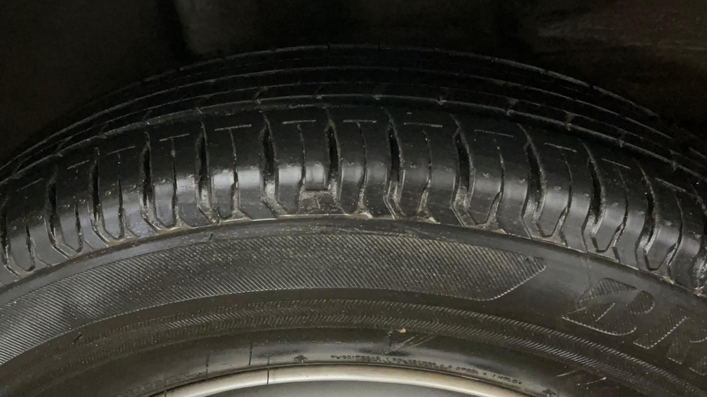 2024 Tata ALTROZ XE PETROL, Petrol, Manual, 8,304 km, Right Rear Tyre Tread