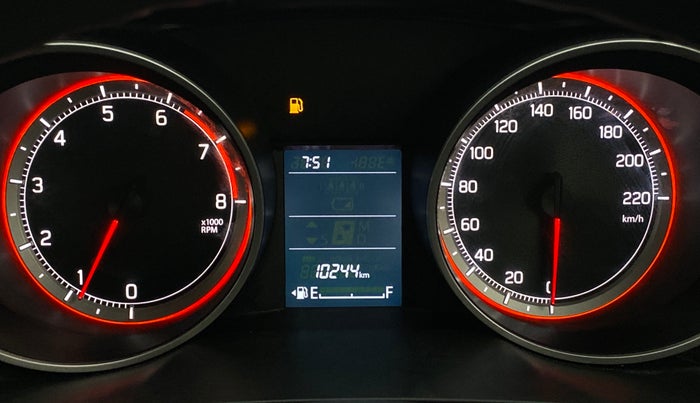2024 Maruti Swift VXI, Petrol, Manual, 10,204 km, Odometer Image