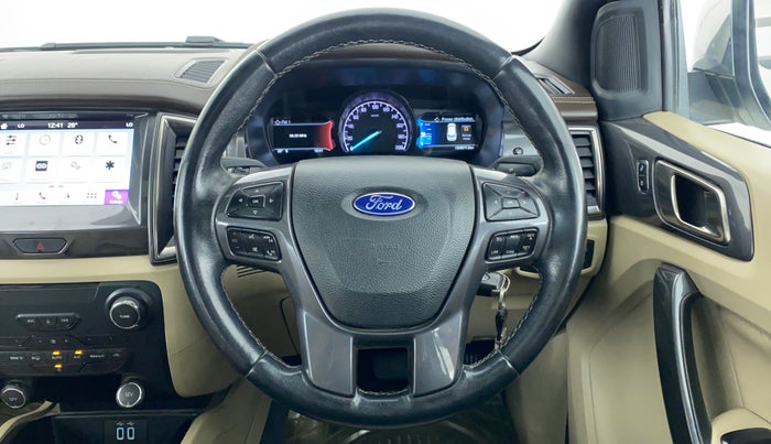 2018 Ford Endeavour 3.2l 4X4 AT Titanium, Diesel, Automatic, 35,286 km, Steering Wheel Close Up