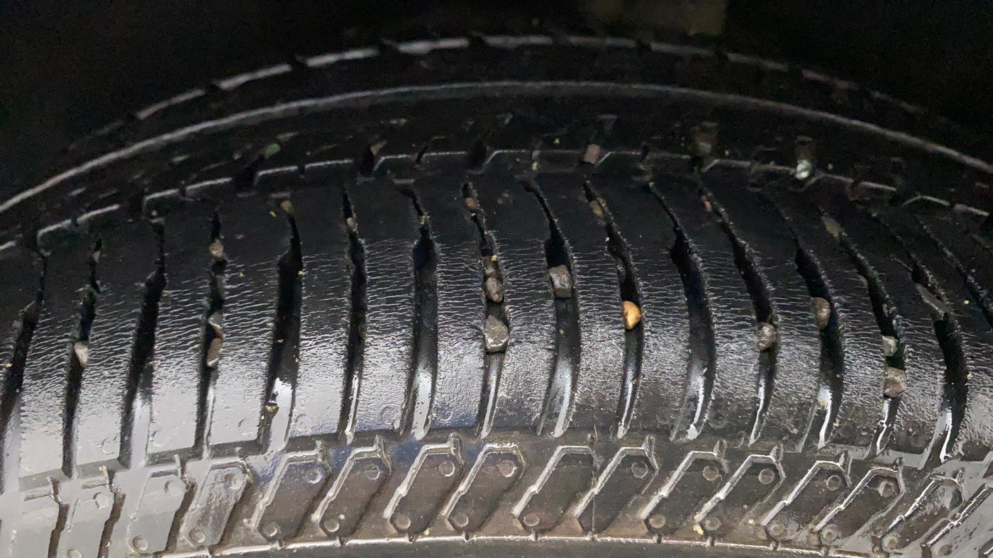 2016 Ford Ecosport TITANIUM 1.5L DIESEL, Diesel, Manual, 97,819 km, Left Rear Tyre Tread