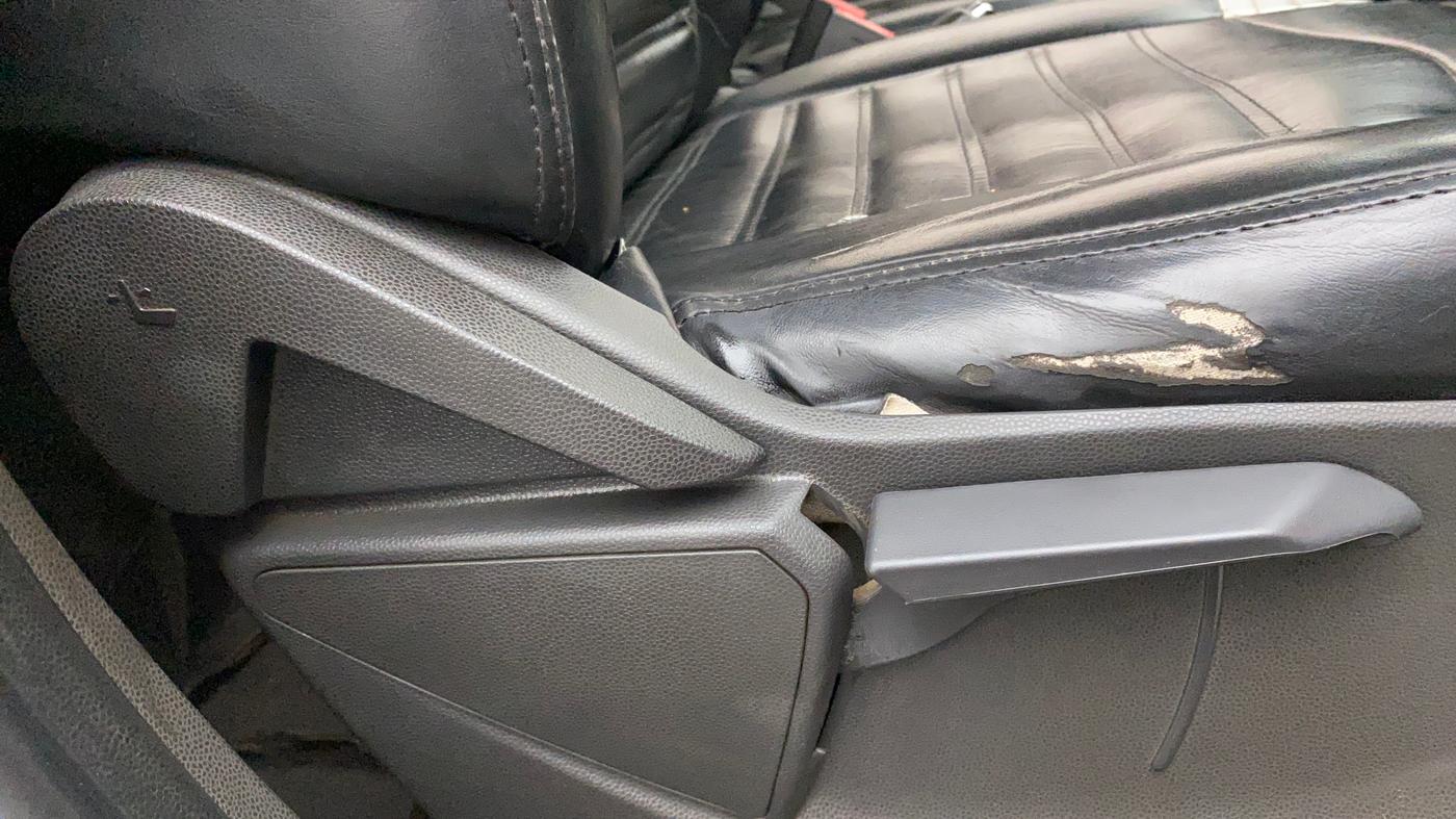 2016 Ford Ecosport TITANIUM 1.5L DIESEL, Diesel, Manual, 97,819 km, Driver Side Adjustment Panel