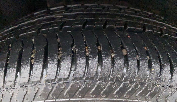 2016 Ford Ecosport TITANIUM 1.5L DIESEL, Diesel, Manual, 97,819 km, Right Rear Tyre Tread