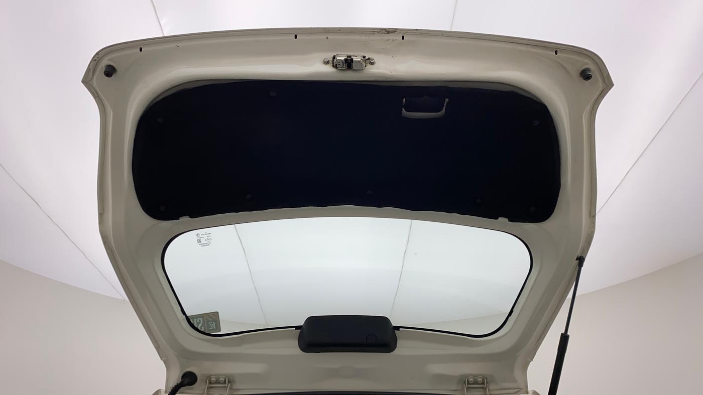 2013 Toyota Etios Liva GD, Diesel, Manual, 1,14,707 km, Boot Door Open