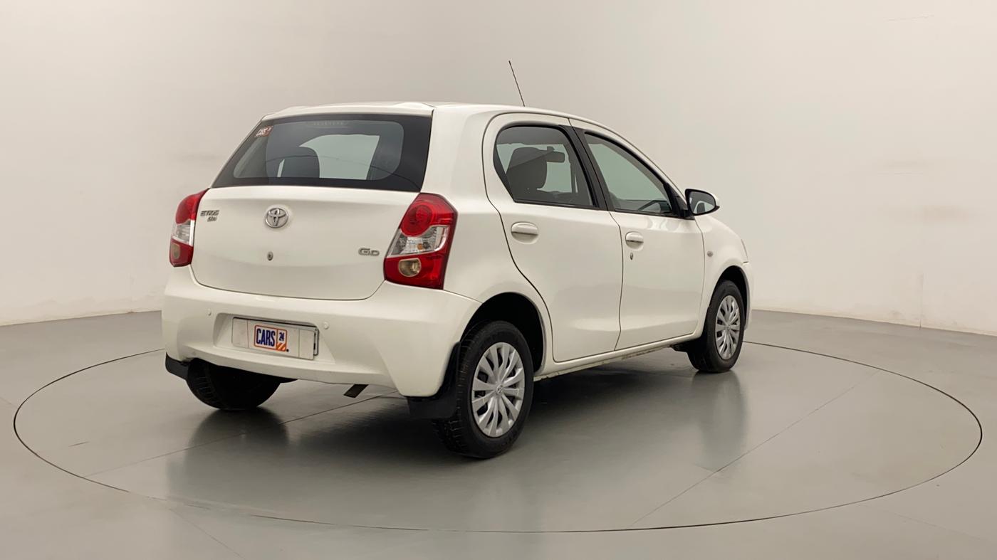 2013 Toyota Etios Liva GD, Diesel, Manual, 1,14,707 km, Right Back Diagonal