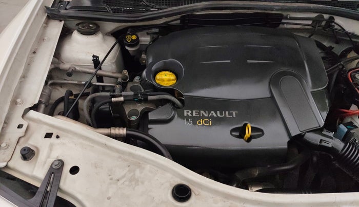 2014 Renault Duster 85 PS RXL DIESEL (OPT), Diesel, Manual, 77,496 km, Engine View - Right