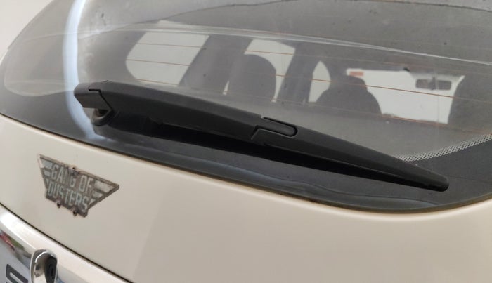 2014 Renault Duster 85 PS RXL DIESEL (OPT), Diesel, Manual, 77,496 km, Rear Wiper