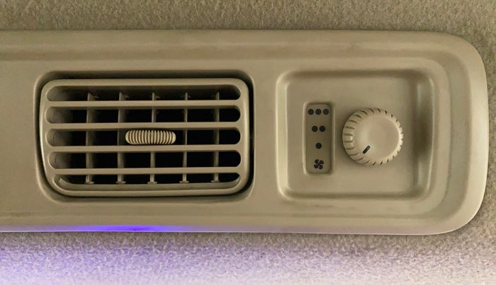 2017 Maruti Ertiga ZDI PLUS SHVS, Diesel, Manual, 96,839 km, Rear AC Temperature Control