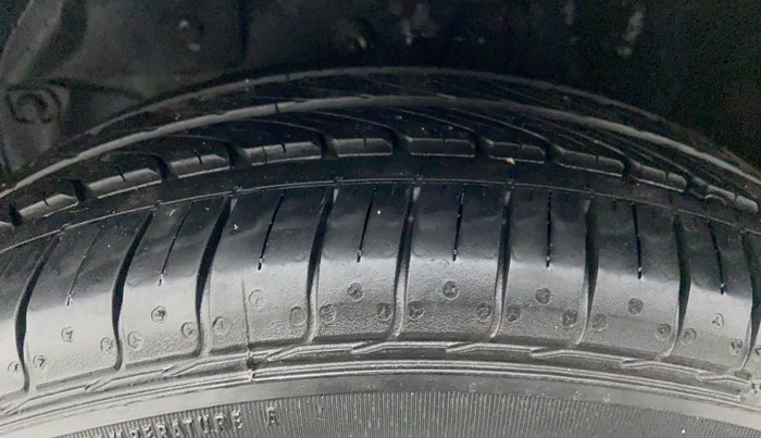 2013 Honda City V MT PETROL, Petrol, Manual, 44,119 km, Left Front Tyre Tread