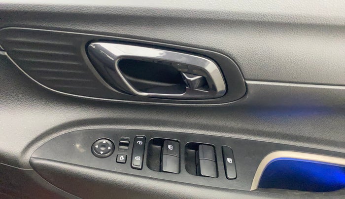 2021 Hyundai NEW I20 ASTA 1.0 GDI TURBO DCT, Petrol, Automatic, 21,968 km, Driver Side Door Panels Control