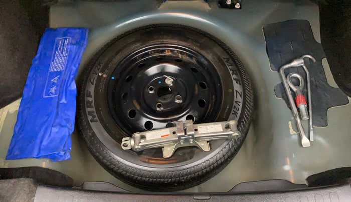 2013 Maruti Swift Dzire VXI, Petrol, Manual, 72,246 km, Spare Tyre