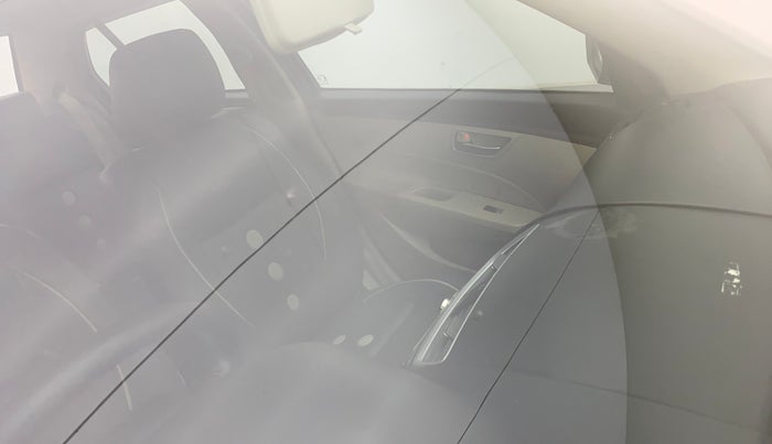 2013 Maruti Swift Dzire VXI, Petrol, Manual, 72,246 km, Front windshield - Minor spot on windshield