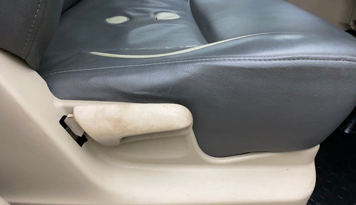 2013 Maruti Swift Dzire VXI, Petrol, Manual, 72,246 km, Driver Side Adjustment Panel