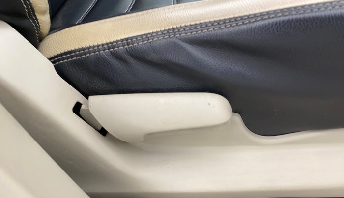 2021 Maruti Celerio VXI (O), CNG, Manual, 64,493 km, Driver Side Adjustment Panel