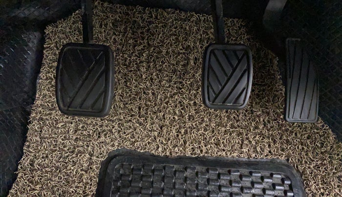 2021 Maruti Celerio VXI (O), CNG, Manual, 64,493 km, Pedals