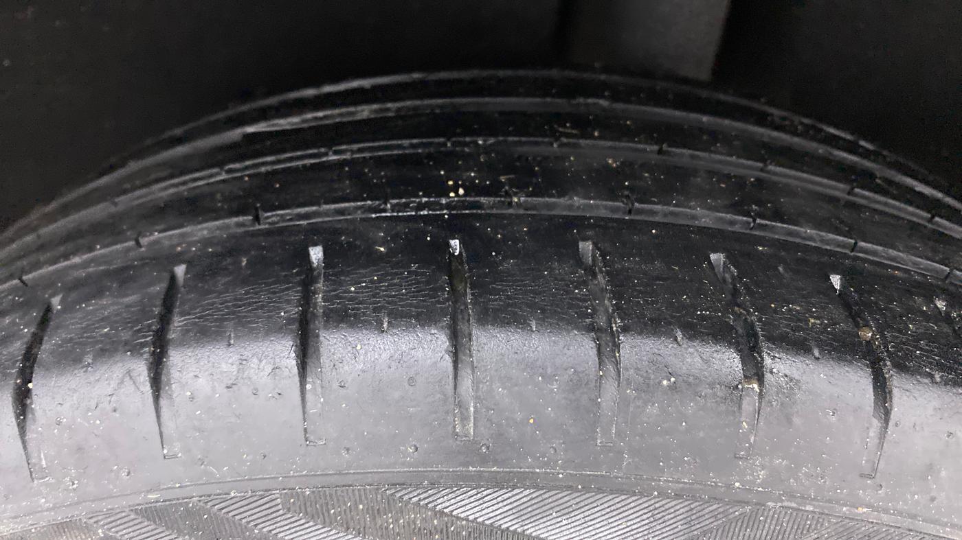 2019 Maruti Baleno ZETA PETROL 1.2, Petrol, Manual, 62,936 km, Left Rear Tyre Tread