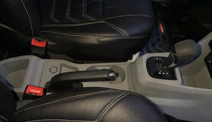 2024 Tata Tiago XTA PETROL, Petrol, Automatic, 10,806 km, Gear Lever