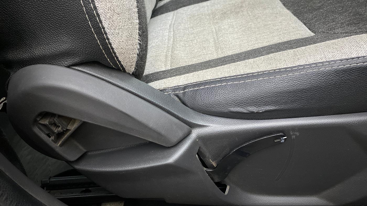 2019 Ford FREESTYLE TITANIUM 1.5 DIESEL, Diesel, Manual, 60,765 km, Driver Side Adjustment Panel
