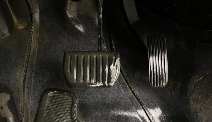 2022 Tata Harrier XZA PLUS 2.0L, Diesel, Automatic, 89,355 km, Pedals