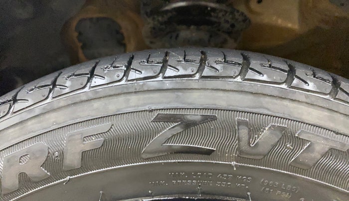 2016 Hyundai Grand i10 SPORTZ 1.2 KAPPA VTVT, Petrol, Manual, 65,267 km, Left Front Tyre Tread