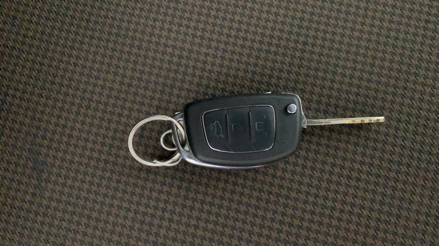 2014 Hyundai i20 MAGNA (O) 1.2, Petrol, Manual, 1,47,899 km, Key Close Up