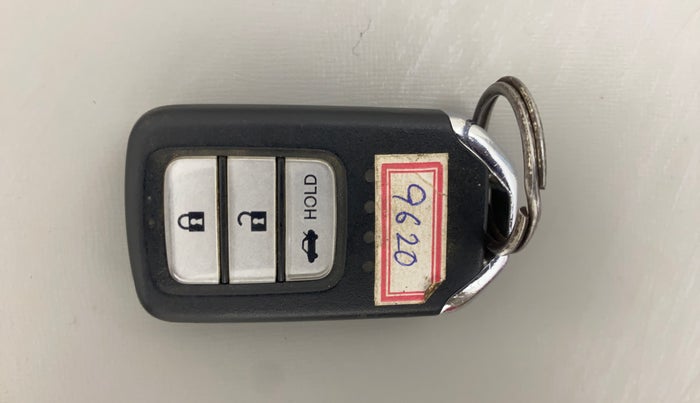 2018 Honda Amaze 1.2L I-VTEC VX, Petrol, Manual, 51,564 km, Key Close Up