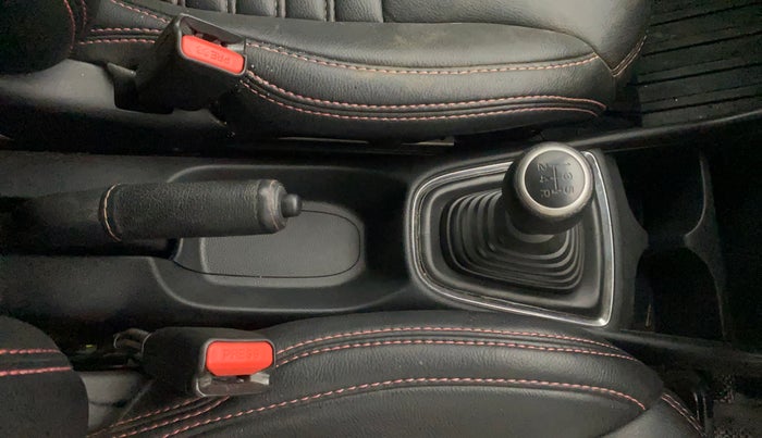 2018 Honda Amaze 1.2L I-VTEC VX, Petrol, Manual, 51,564 km, Gear Lever