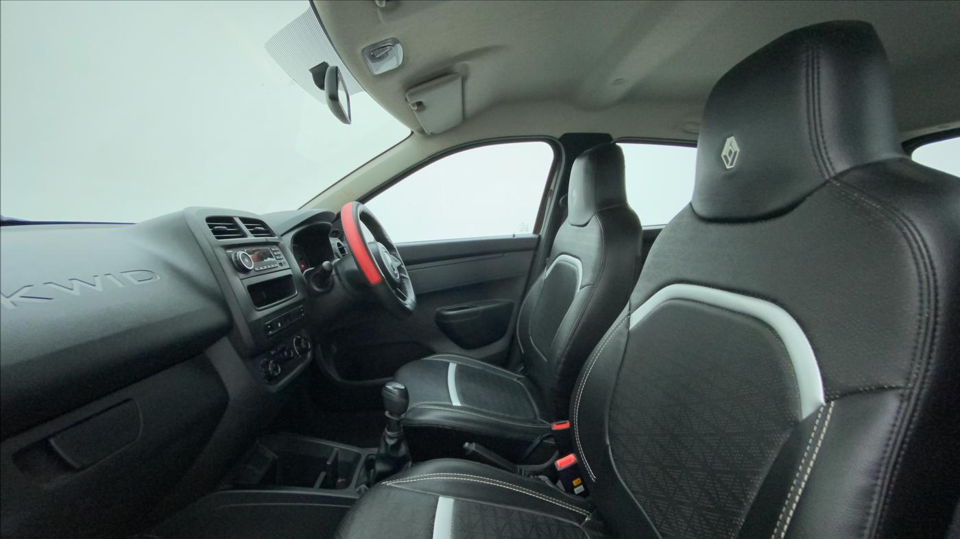 2020 Renault Kwid RXL, Petrol, Manual, 8,847 km, Right Side Front Door Cabin